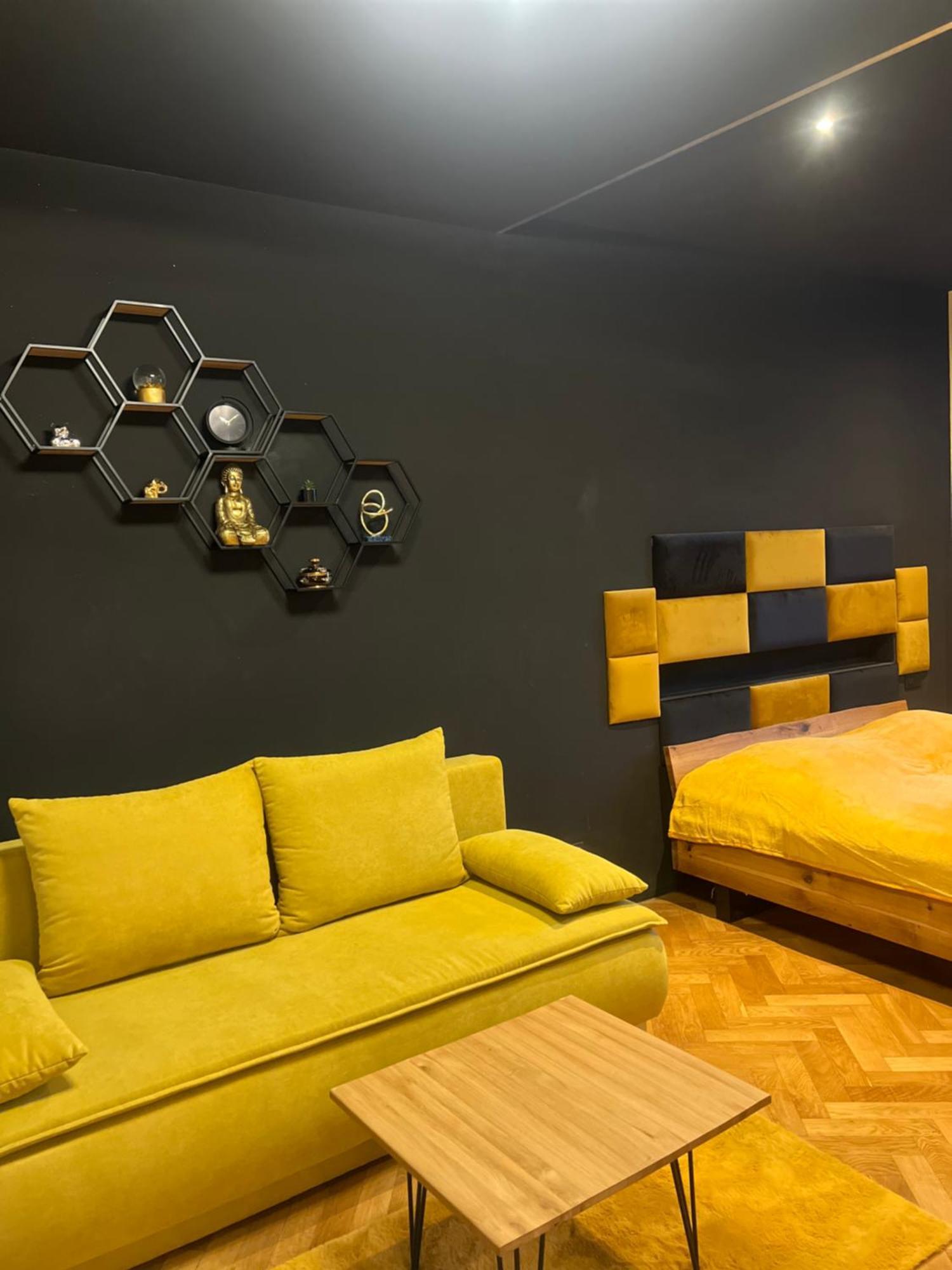 Wenceslas Square Apartment 150 M2 ปราก ภายนอก รูปภาพ