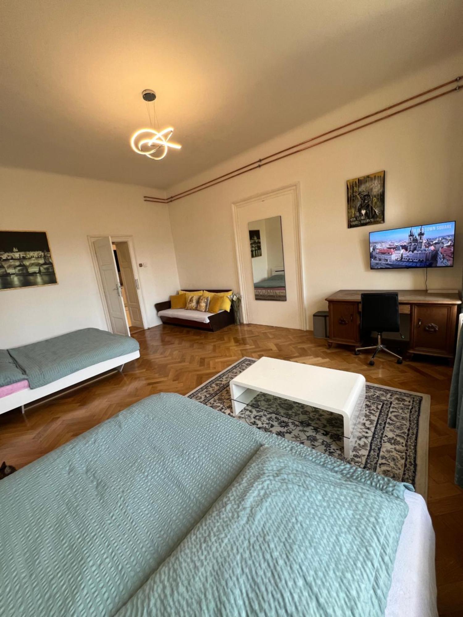 Wenceslas Square Apartment 150 M2 ปราก ภายนอก รูปภาพ