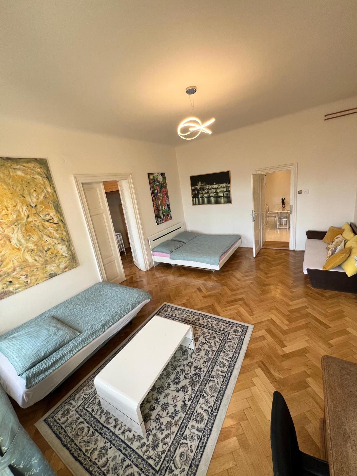 Wenceslas Square Apartment 150 M2 ปราก ภายนอก รูปภาพ